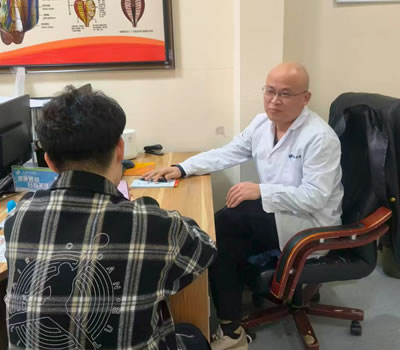汕头市|男科医师高朋磊：守护男性健康，专业男科诊疗