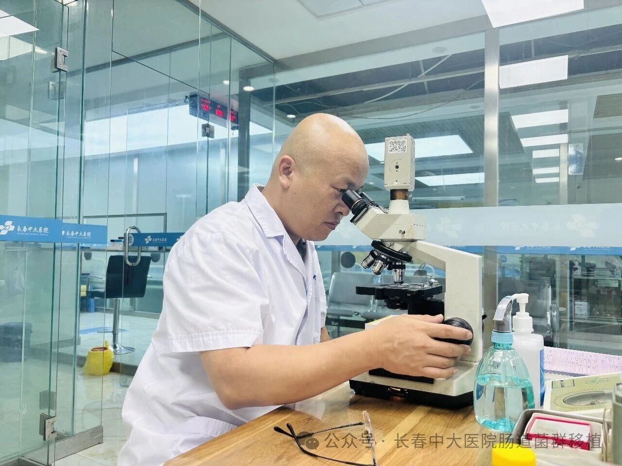 汕头市|高朋磊医师：左手男科临床，右手肠道菌群移植深入研究